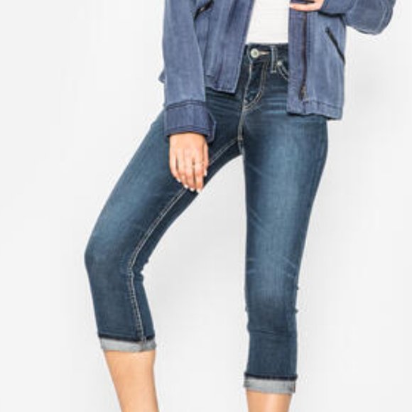Silver Jeans "Suki" Mid Rise Capri- Sz. 26 - Picture 1 of 15